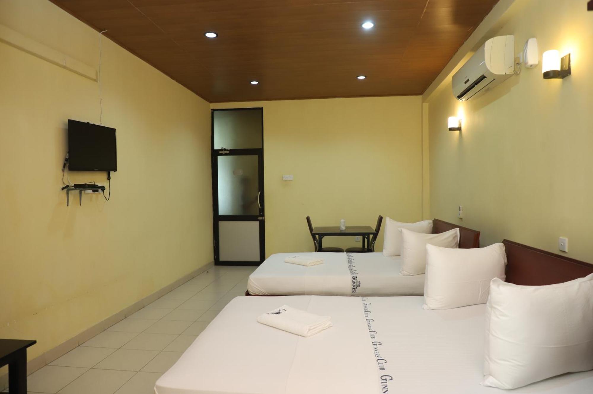 Hotel Gunners Club Minneriya Exterior foto